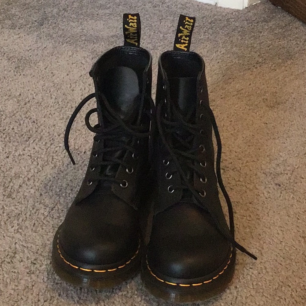 Women’s Dr. Marten Nappa Boots